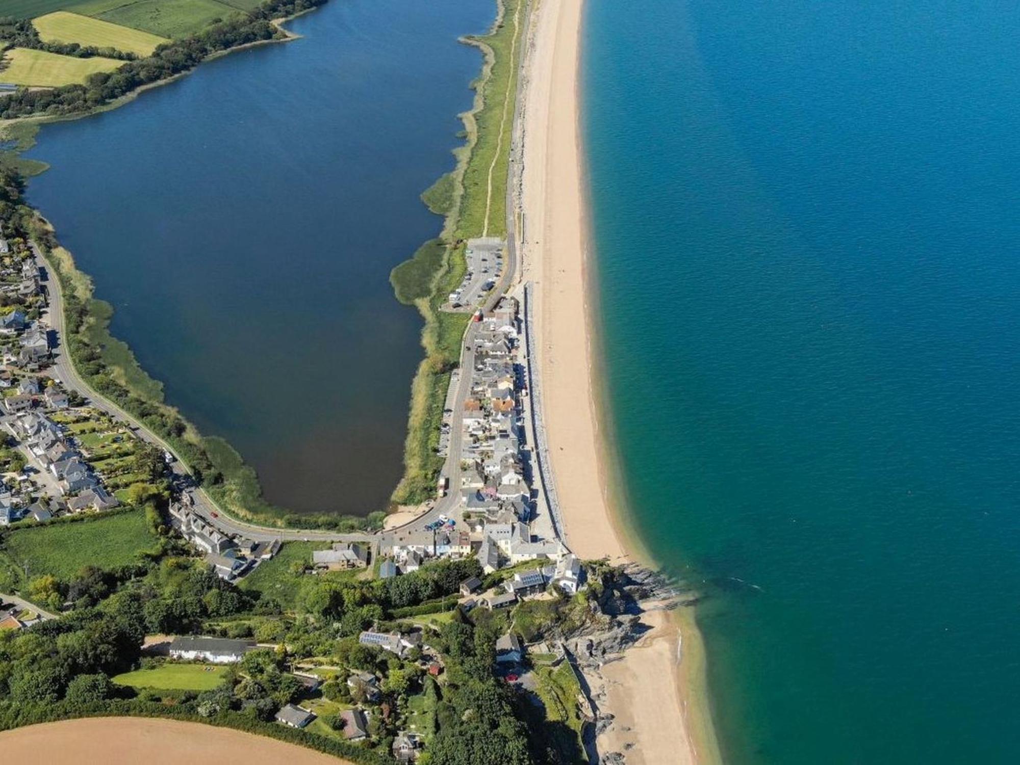 The Barn, 21 At The Beach, Torcross Beesands エクステリア 写真